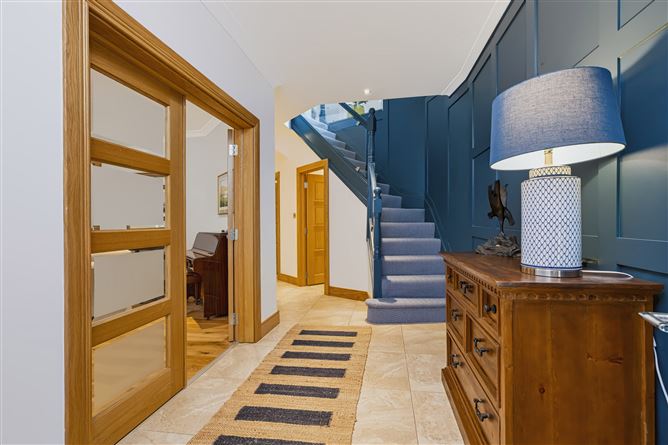 https://photos-a.propertyimages.ie/media/4/5/3/5024354/196b4a81-22b7-4b96-98dd-5aa26ab8b366_l.jpg