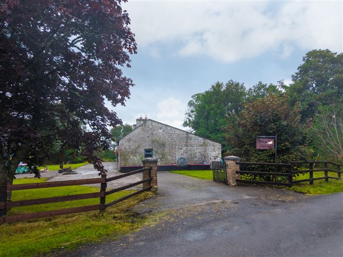 Bothán Gainnéad, Seeaghanbaun, Kincon, Ballina, Co. Mayo