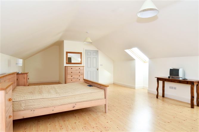 8 The Paddocks, Moycullen, Galway