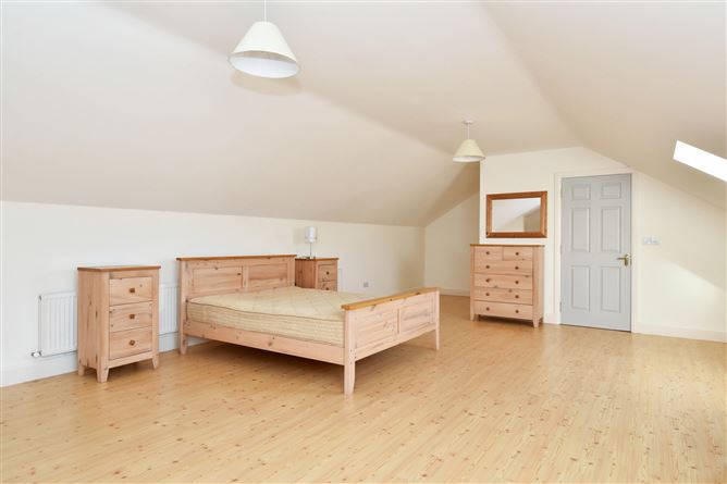 8 The Paddocks, Moycullen, Galway