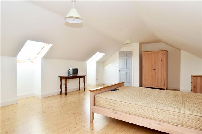 8 The Paddocks, Moycullen, Galway