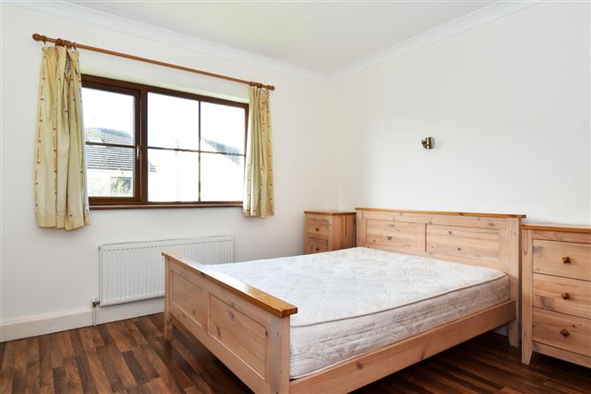 8 The Paddocks, Moycullen, Galway