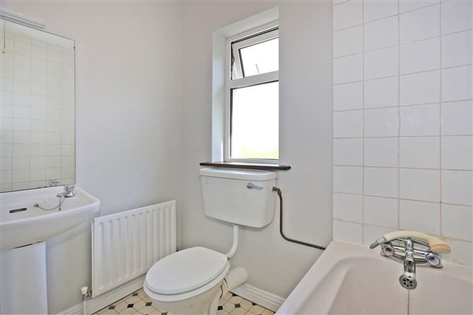 9 Ashfield, Raheen, Limerick