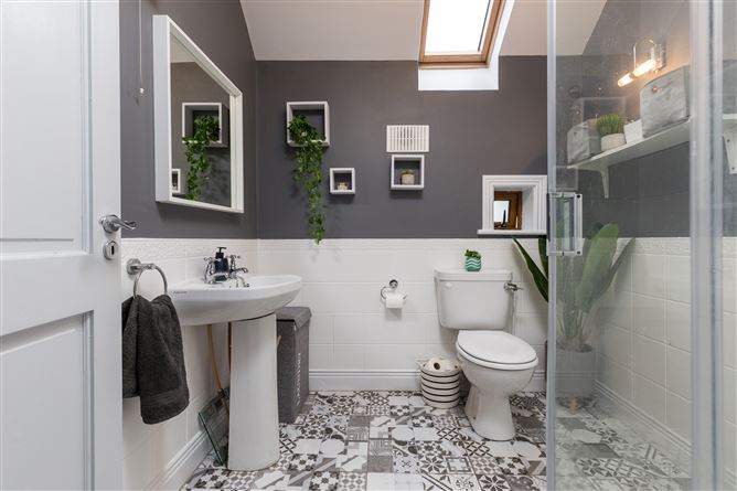 No. 15 The Courtyard, Rocklands, Wexford Town, Wexford
