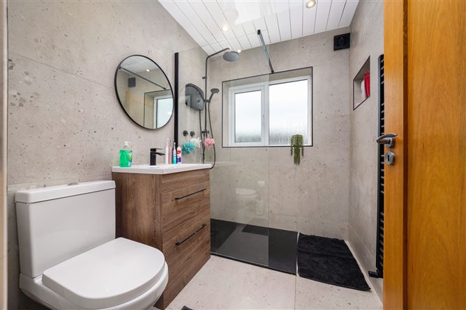 28 Woodford Grove, Clondalkin, Dublin 22