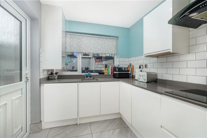28 Woodford Grove, Clondalkin, Dublin 22