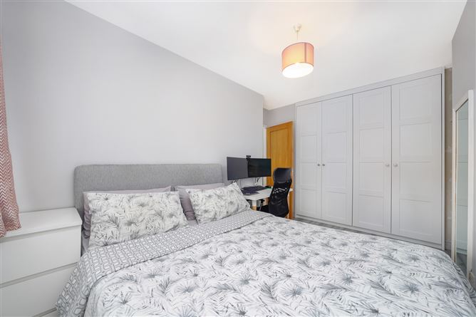 28 Woodford Grove, Clondalkin, Dublin 22