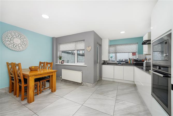 28 Woodford Grove, Clondalkin, Dublin 22