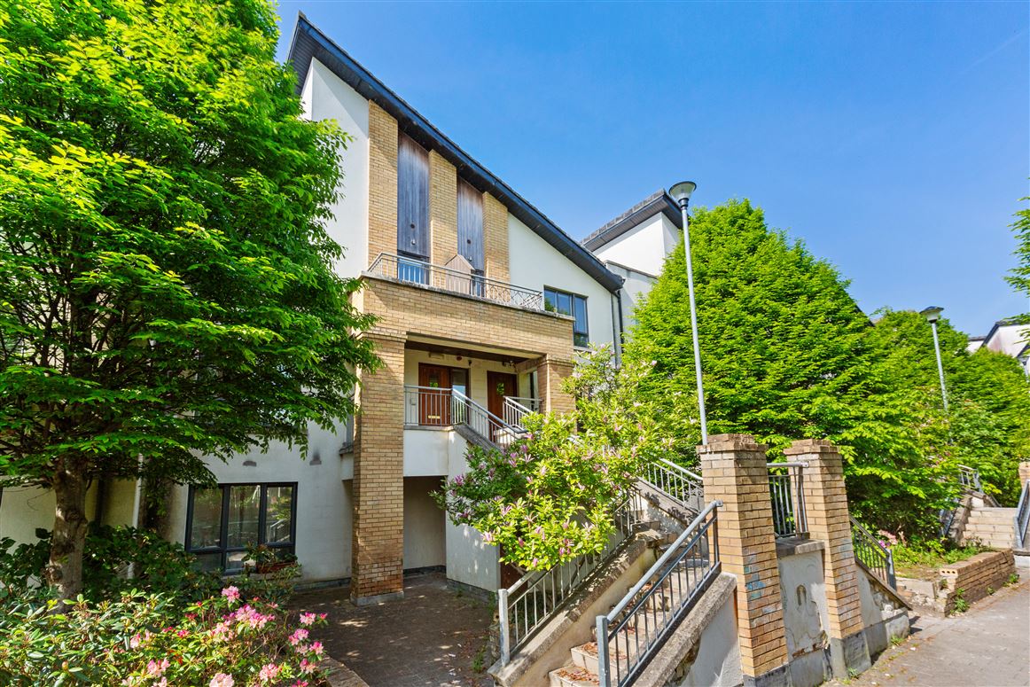 9 Marlfield Terrace, Tallaght,   Dublin 24