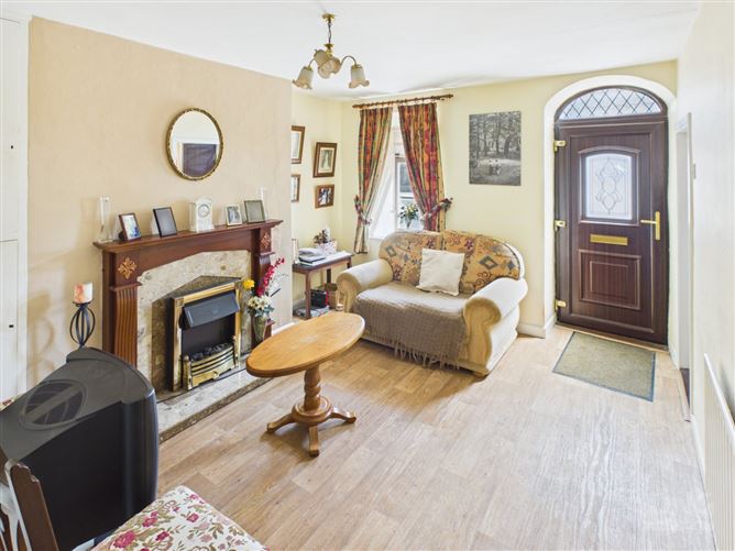 5 Charleville Parade, Cormac Street, Tullamore, Co. Offaly
