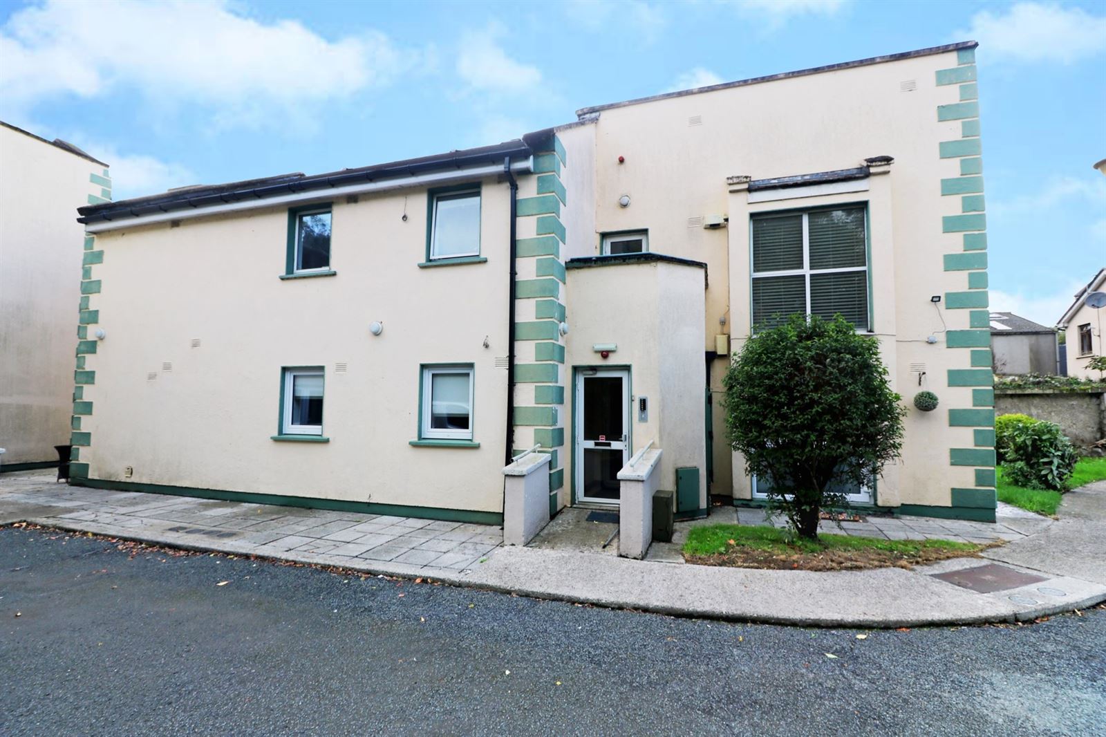 Photo 1 of 10 — APARTMENT 1, LIFFEY VIEW APARTMENTS, MAIN STREET, Naas, Co. Kildare