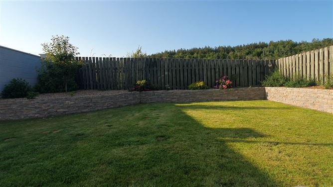17 Gleann Darach, Swinford, Co. Mayo