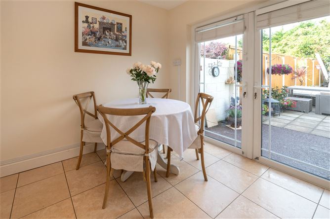 26 Saint Michaels Lawn, Mahon, Cork