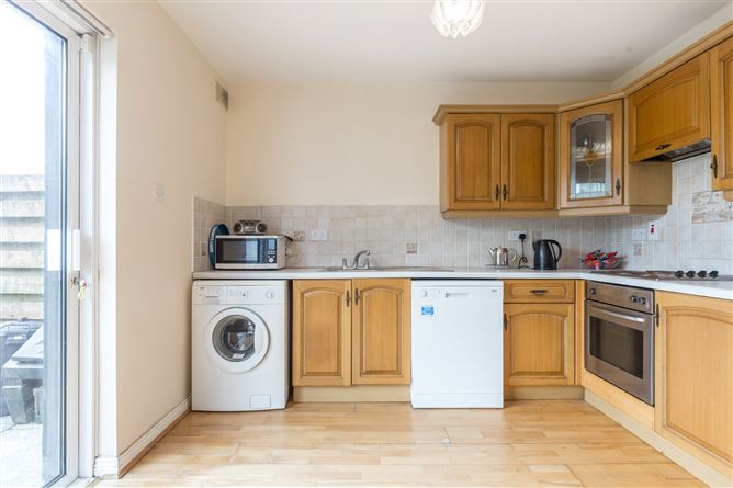 16 Tinteskin Close, Kilmuckridge, Co. Wexford