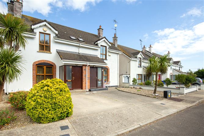 16 Tinteskin Close, Kilmuckridge, Co. Wexford