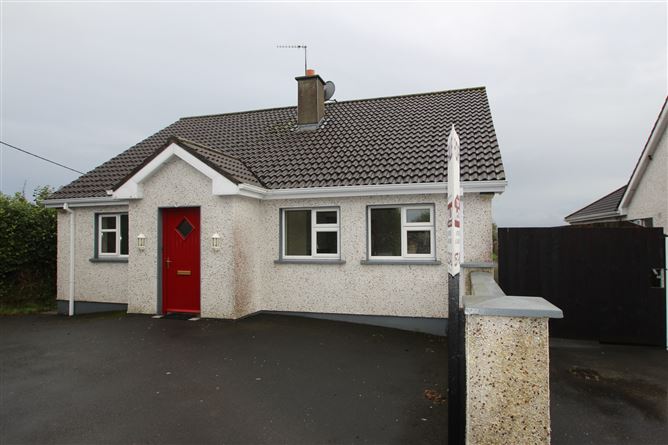 Main image for Rose Cottage, Coolagarry, Walsh Island,, Tullamore, Offaly