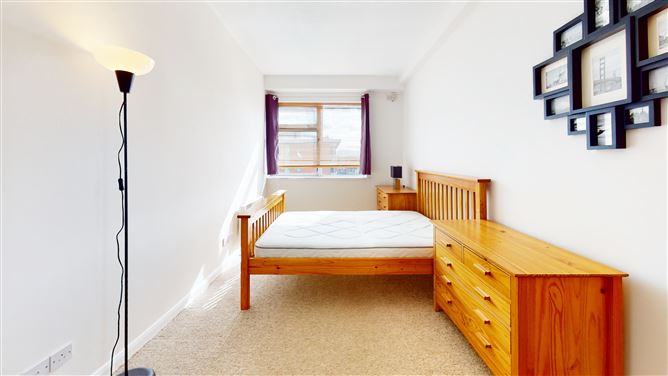 98 College View, Ballymun, Dublin 9