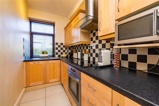 4 Woodleigh Ash, Highfield Road, Rathgar, Dublin 6