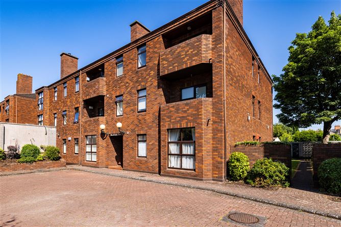 4 Woodleigh Ash, Highfield Road, Rathgar, Dublin 6