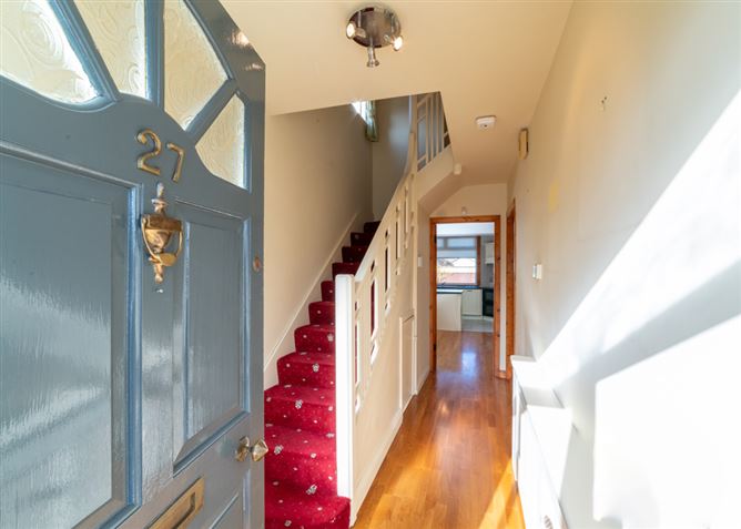 27 Avondale Park, Ballintemple, Cork