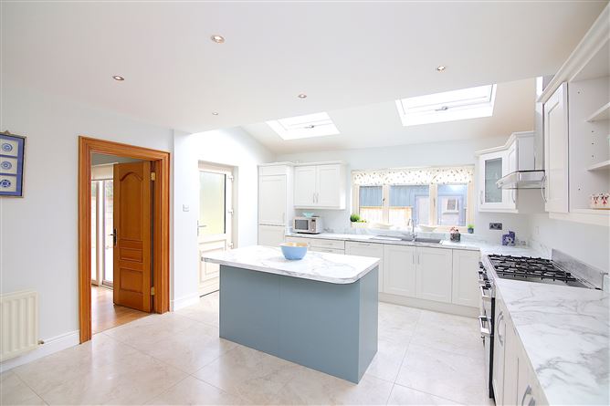 13 The Dale, Lutterell Hall, Dunboyne, Meath