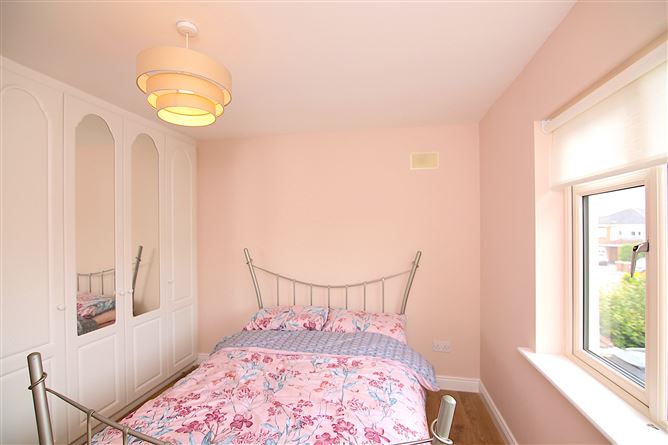 13 The Dale, Lutterell Hall, Dunboyne, Meath