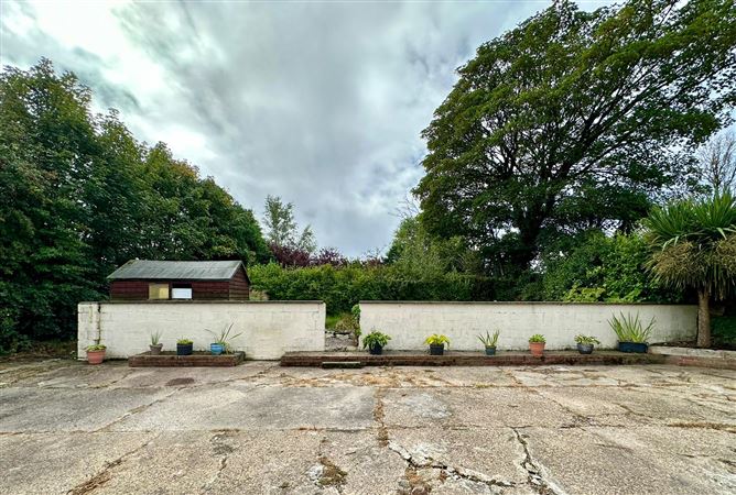 5 Cottage Row, Taghmon, Wexford