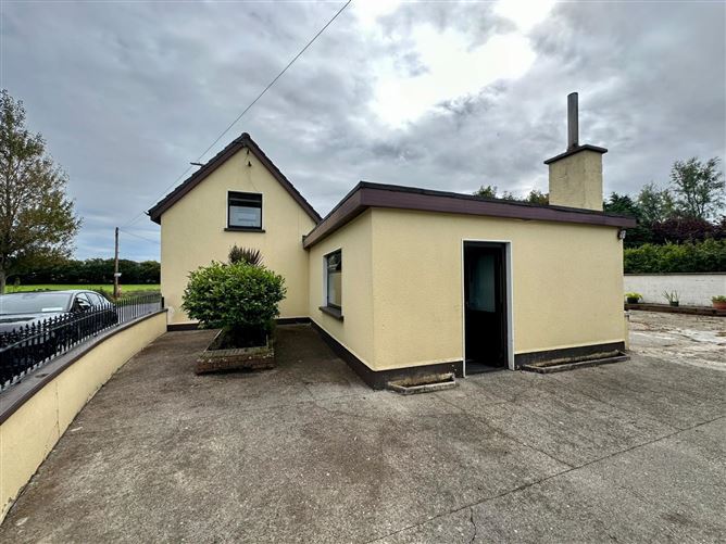 5 Cottage Row, Taghmon, Wexford