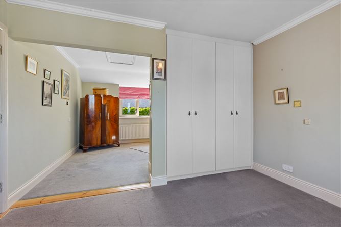 15 Rathmichael Park, Shankill, Dublin 18