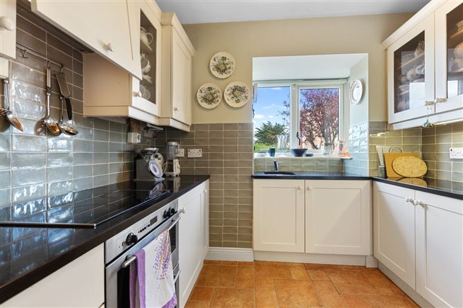 15 Rathmichael Park, Shankill, Dublin 18