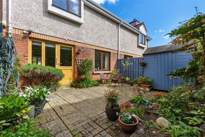 15 Rathmichael Park, Shankill, Dublin 18