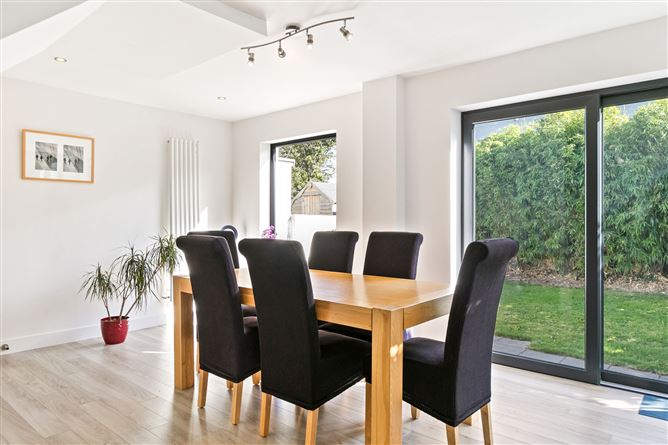 82 Gledswood Park, Clonskeagh,   Dublin 14