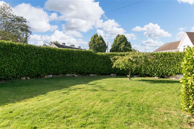 82 Gledswood Park, Clonskeagh,   Dublin 14