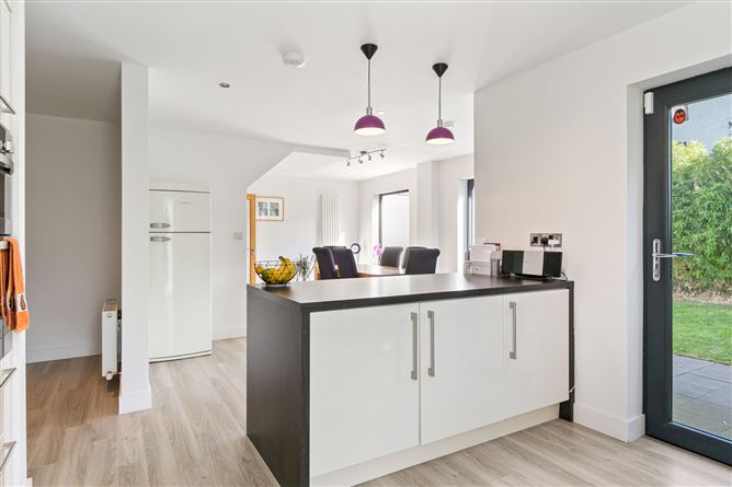 82 Gledswood Park, Clonskeagh,   Dublin 14