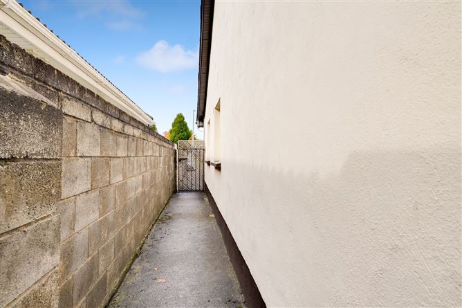 104 Meadow Copse, Hartstown, Dublin 15