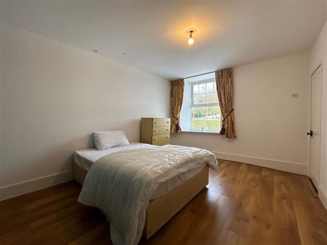 Keane St, Ballinlough, Roscommon