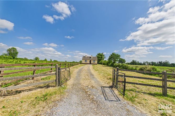 Residence On C. 4.40 Acres (In Lots), Moher, Ballyleague, County Roscommon
