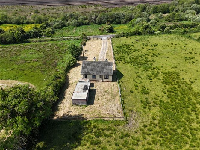 Residence On C. 4.40 Acres (In Lots), Moher, Ballyleague, County Roscommon