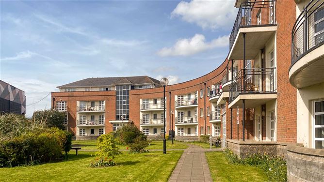53 Carroll Village, Dundalk, County Louth