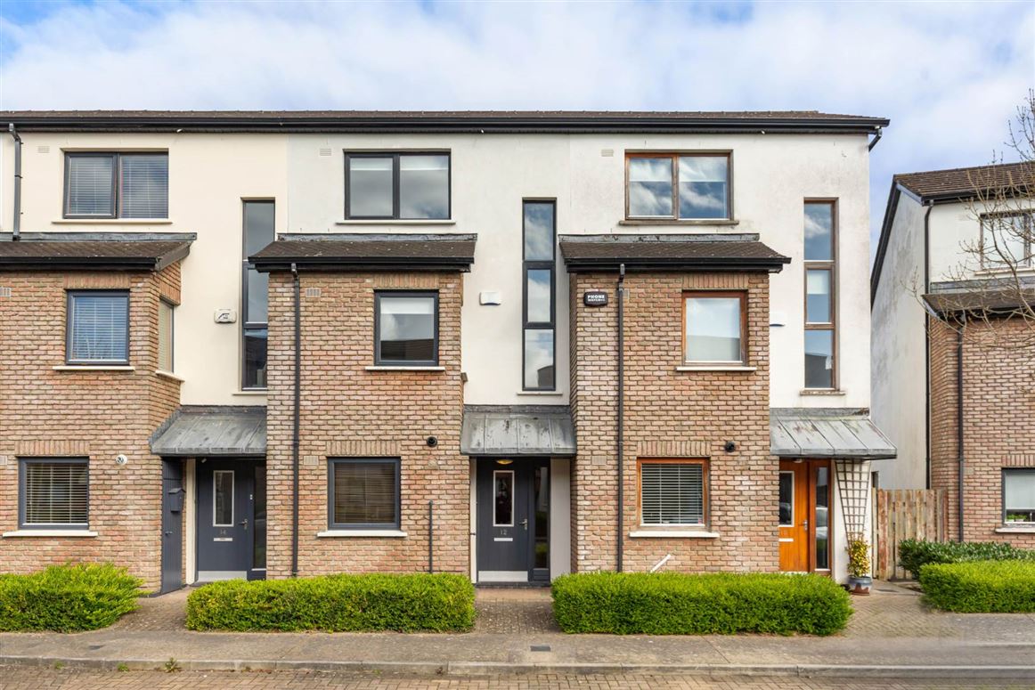 12 Hunters Way, Ballycullen, Dublin 24