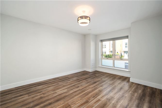 Photo 4 of 14 — 260 Drumnigh Manor, Portmarnock, Co. Dublin