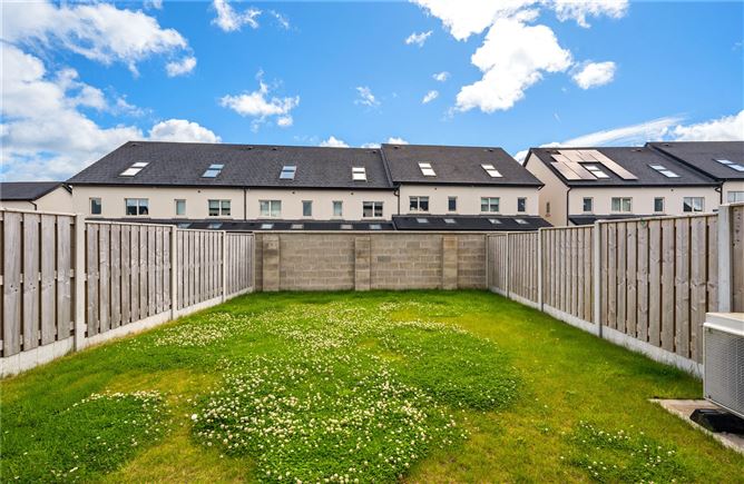 Photo 13 of 14 — 260 Drumnigh Manor, Portmarnock, Co. Dublin