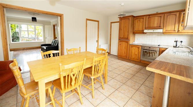 Photo 9 of 27 — 13 Ardilaun Green, Mullingar, Westmeath
