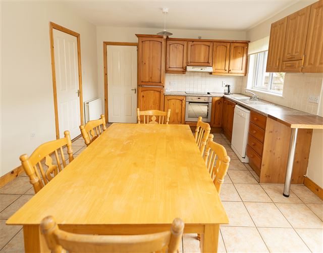Photo 10 of 27 — 13 Ardilaun Green, Mullingar, Westmeath