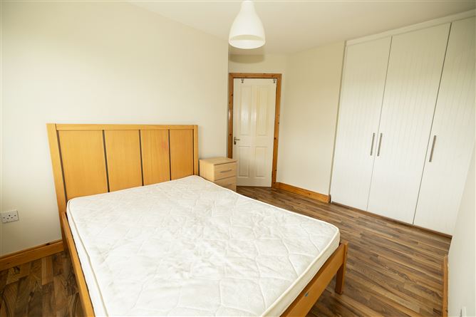 Photo 19 of 27 — 13 Ardilaun Green, Mullingar, Westmeath
