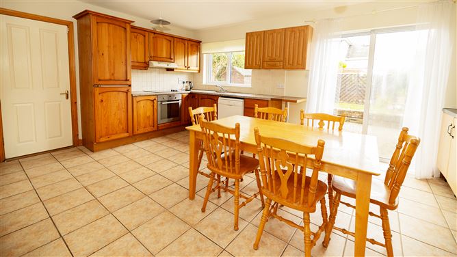 Photo 8 of 27 — 13 Ardilaun Green, Mullingar, Westmeath