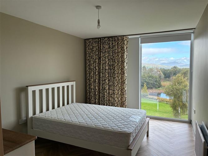 49 Cuchulainn Heights, Carlingford, Co. Louth