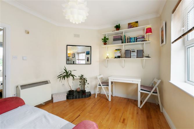 12 Temple Court, Dominick Street Upper, Dublin 7