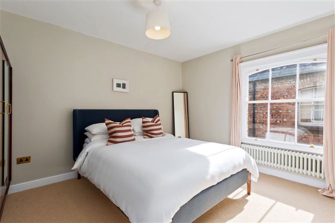 25 Castlewood Park, Rathmines, Dublin 6