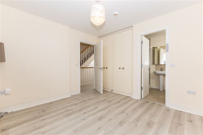1 Diswellstown Avenue, Castleknock, Dublin 15